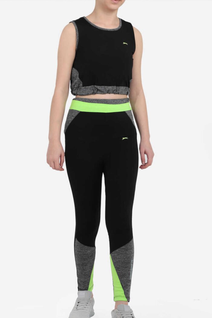 slazenger-desi-kiz-cocuk-tayt-takim-siyah-tayt-takim-slazenger-st12ec204-763393-17-B Slazenger DESI Kız Çocuk Tayt Seti Siyah - Görsel 1